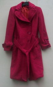 東莞品牌尾貨批發(fā) 服裝、鞋帽、箱包的商機(jī)與渠道探索