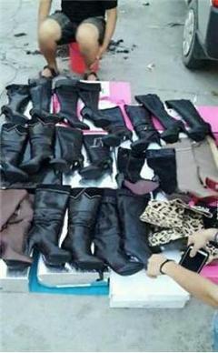 吉林龍?zhí)秴^(qū)鞋帽服飾批發(fā) 歐洲純水牛皮長筒靴最低價(jià)批發(fā)處理